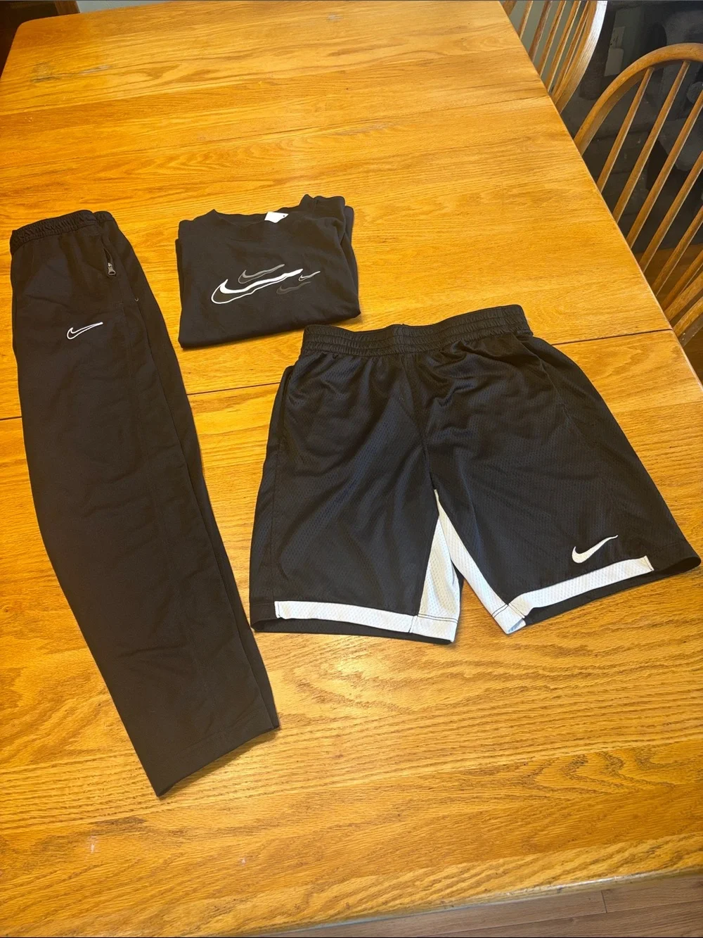 Nike Kids Black and White Shorts, Pants & Tee Set The tee is NWT size 10-12
